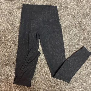 Lulu align 28” legging size 4